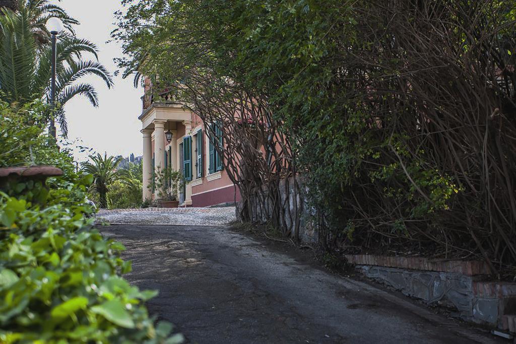 B&B Costa Lupara - Villa Murchio Алассио Экстерьер фото